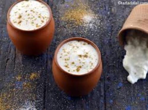 Lassi (Sweet/Salted)